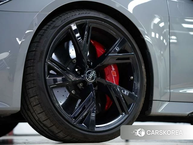 Audi RS 6 id 4239801 из Китая 35