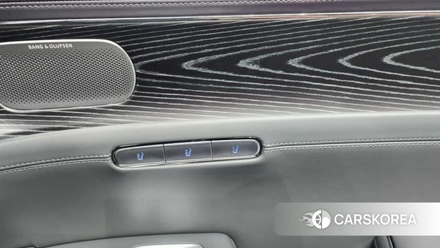 Genesis G90 (RS4) id 4382204 из Кореи 35