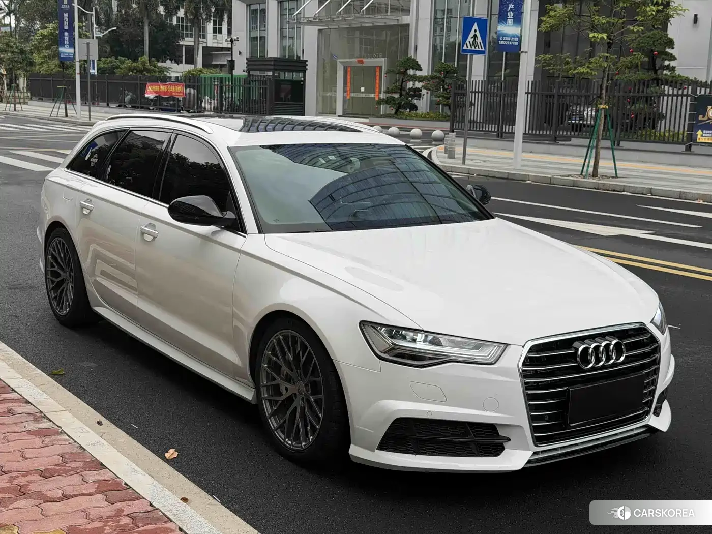 Audi A6 id 4600885 из Китая 35
