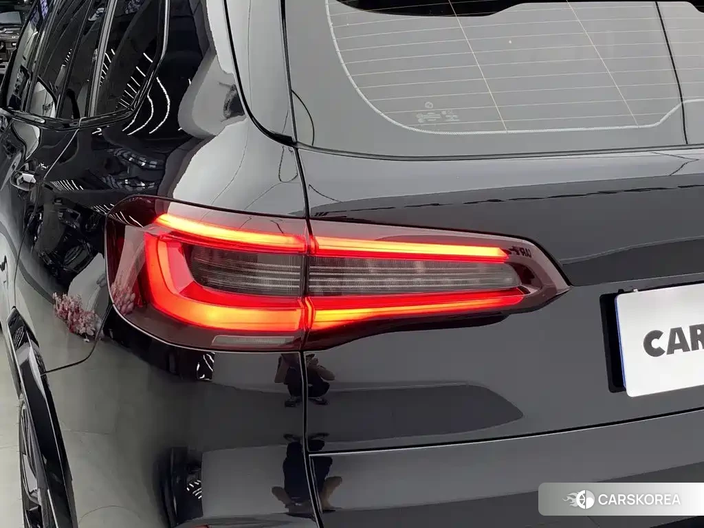 BMW X5 M id 4601184 из Китая 35