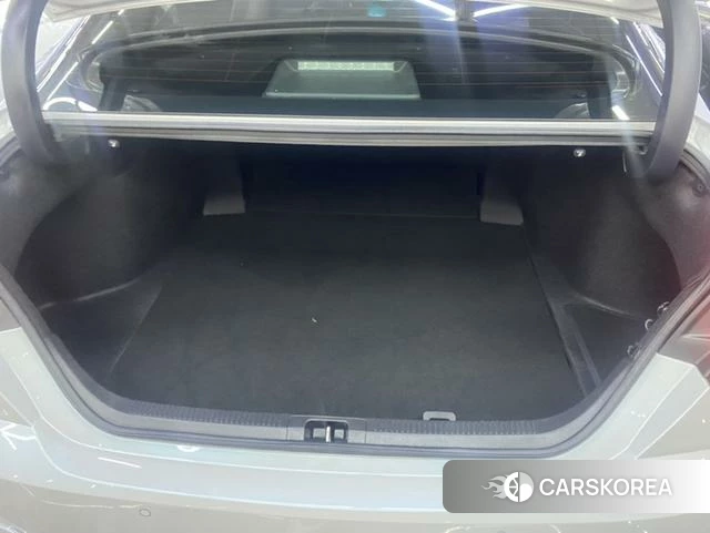 Toyota Camry id 4276601 из Китая 35
