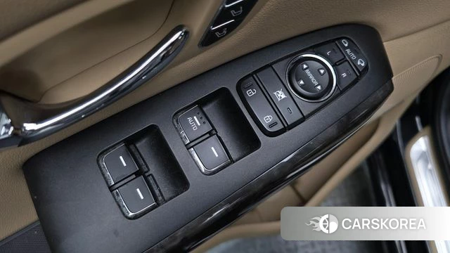 Kia The New Carnival id 4508371 из Кореи 35
