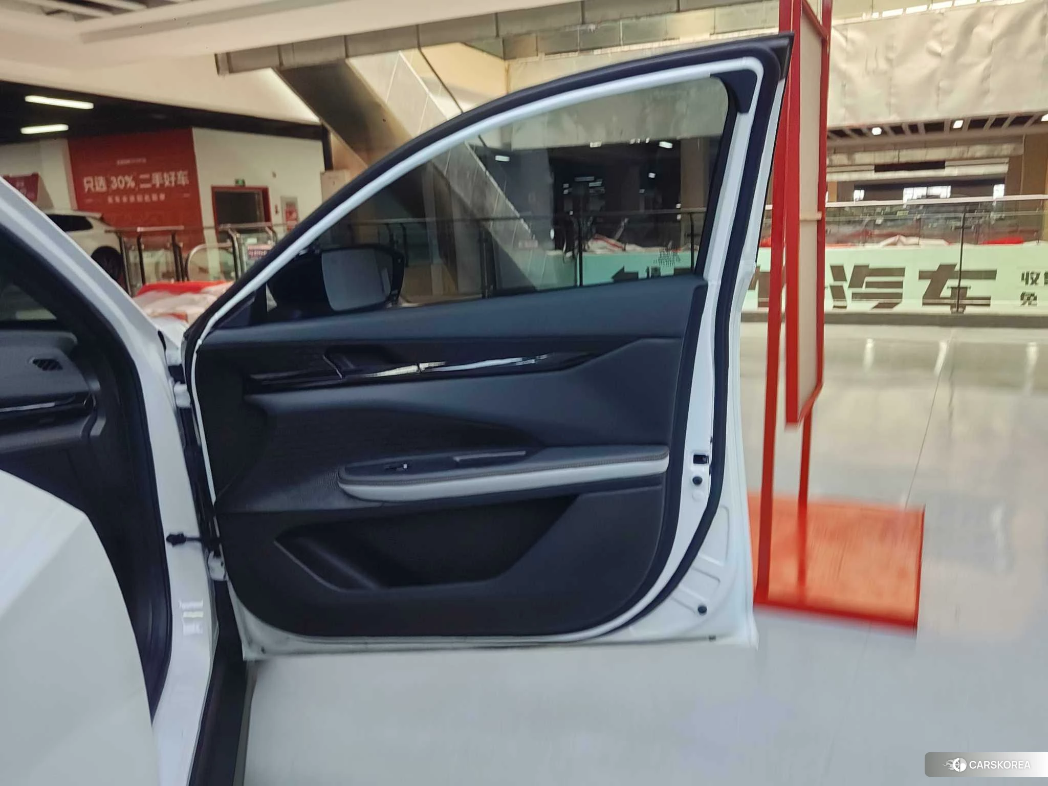 Chang'an UNI-V id 4468006 из Китая 35