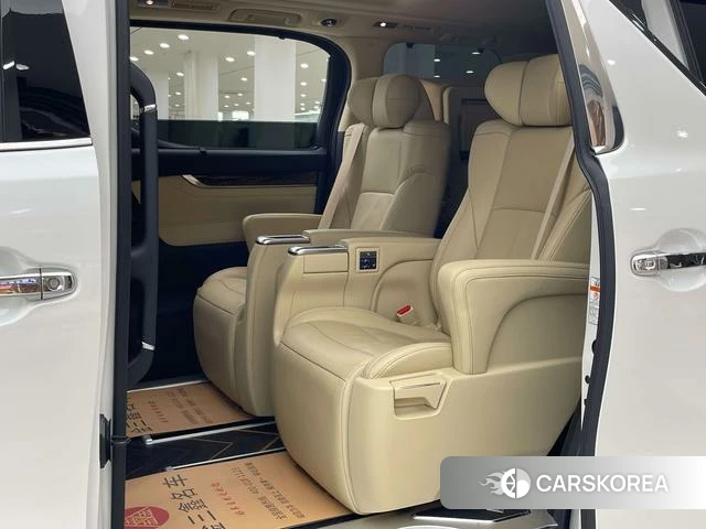 Toyota Elfa id 4265709 из Китая 35