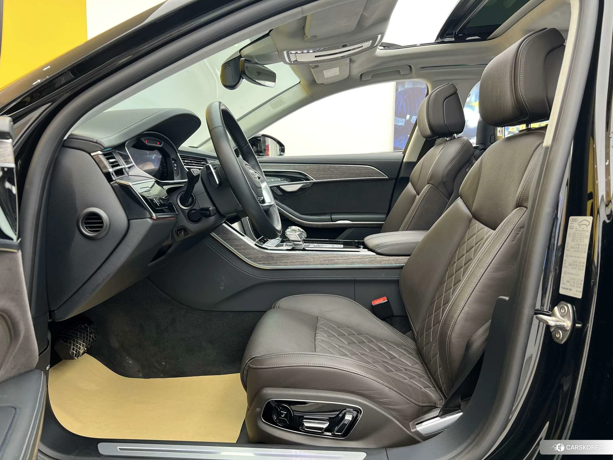 Audi A8 id 4513616 из Китая 35