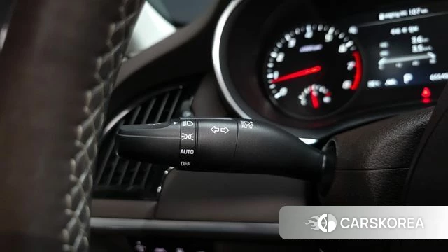 Kia Stinger Meister id 4676188 из Кореи 35