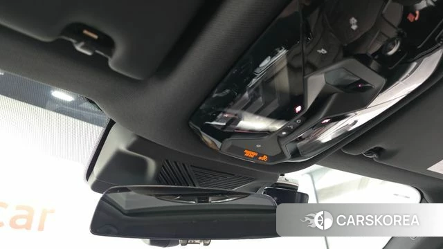 BMW 5 Series (G60) id 4480606 из Кореи 35