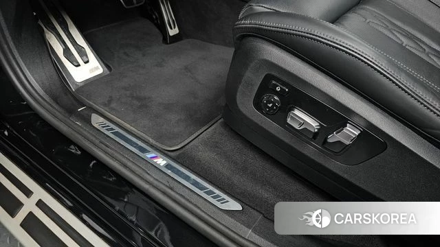BMW X7 (G07) id 4649992 из Кореи 35