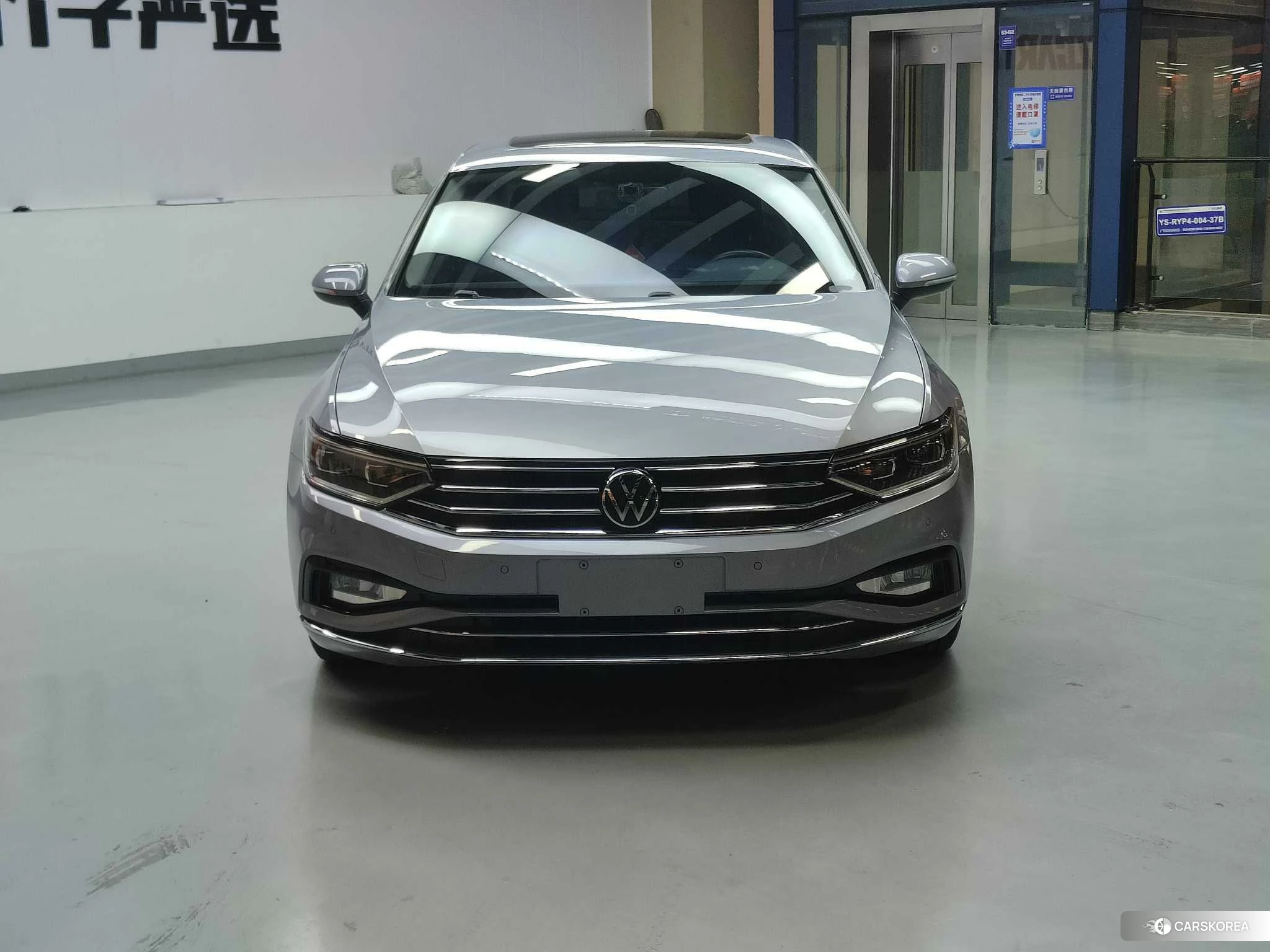 Volkswagen Magotan id 4452124 из Китая 35