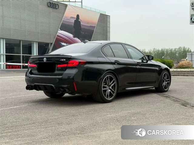 BMW M5 id 4256874 из Китая 35