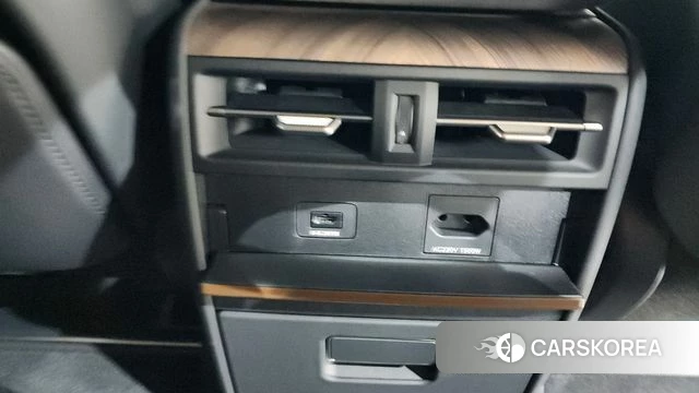 Lexus LM Second Generation id 4194175 из Кореи 35