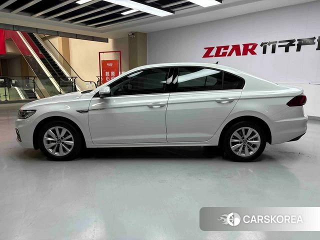 Volkswagen Bora id 4374680 из Китая 35
