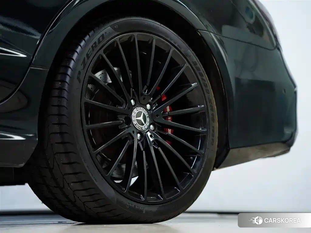 Mercedes-Benz CLS AMG id 4577747 из Китая 35