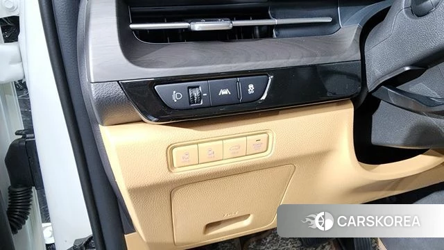 Kia Carnival 4th generation id 4636123 из Кореи 35