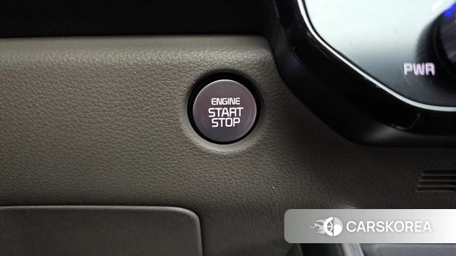 Kia The New Carnival 4th Generation id 4200990 из Кореи 35