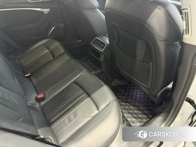 Audi A7 id 4314470 из Китая 35