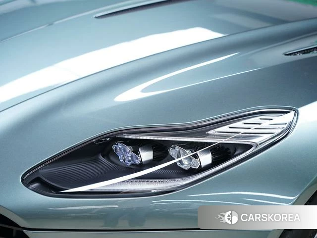 Aston Martin DB11 id 4239200 из Китая 35