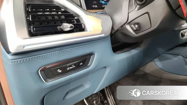BMW XM (G09) id 4242752 из Кореи 36