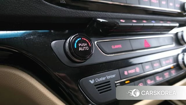 Kia The New Carnival id 4508371 из Кореи 36