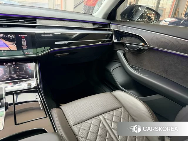 Audi A8 id 4208052 из Китая 36