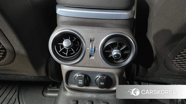 Kia Stinger Meister id 4759423 из Кореи 35