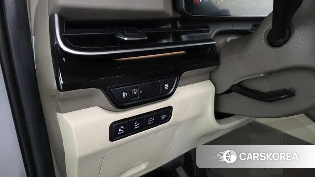 Kia The New Carnival 4th Generation id 4499401 из Кореи 36