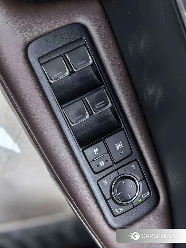 Lexus RX id 4221396 из Китая 36