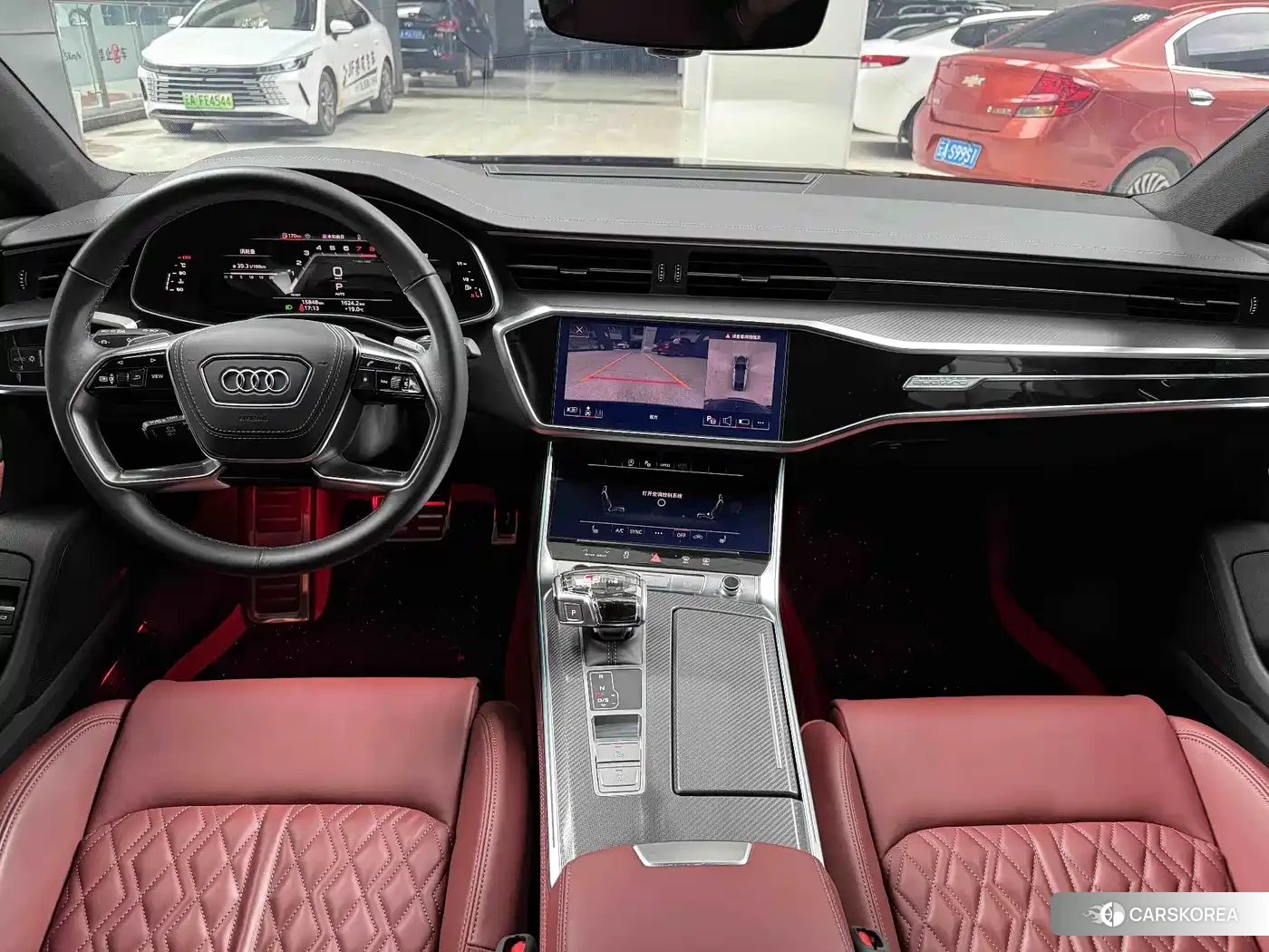 Audi A7L id 4538842 из Китая 36