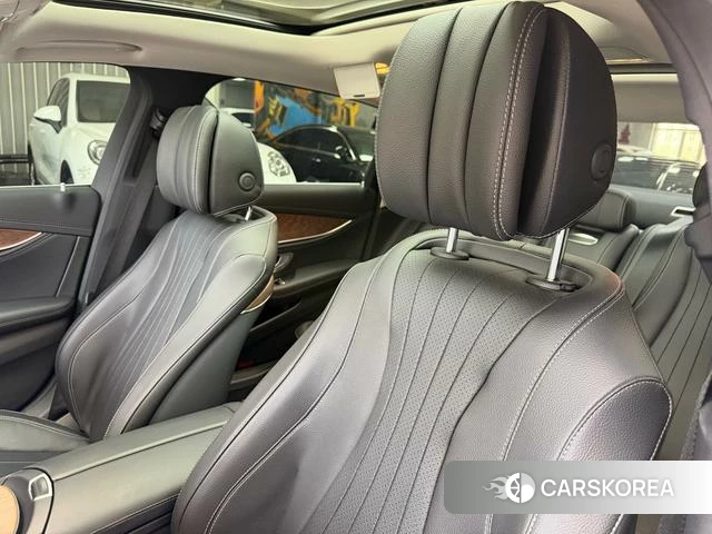 Mercedes-Benz E-class id 4258359 из Китая 36