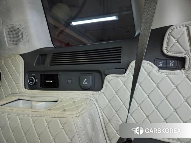 Hyundai Santa Fe (MX5) id 4635049 из Кореи 36
