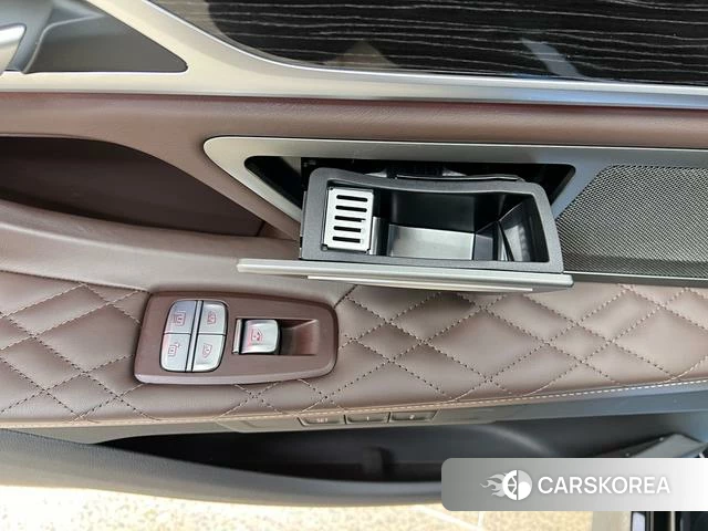 BMW 7 series id 3902341 из Китая 36