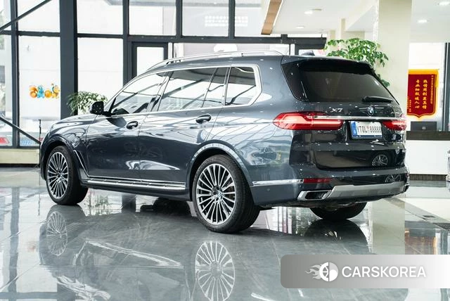 BMW X7 id 4217397 из Китая 36