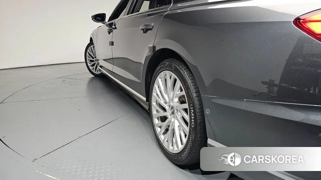 Audi A8 (D5) id 4703147 из Кореи 36