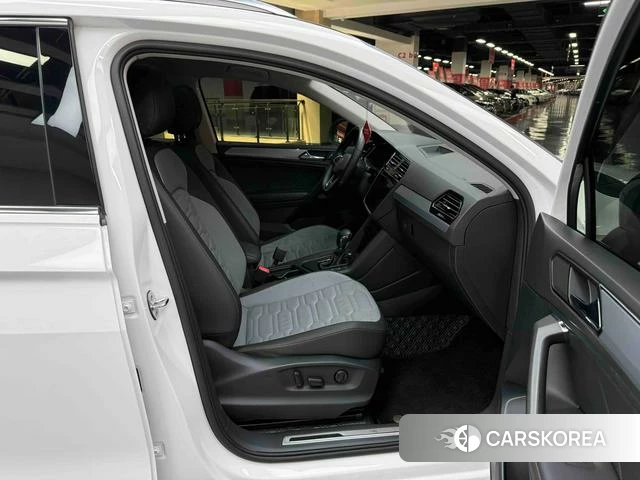 Volkswagen Tiguan X id 4260129 из Китая 36