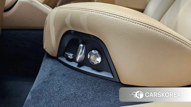 Porsche Panamera (971) id 4596470 из Кореи 36