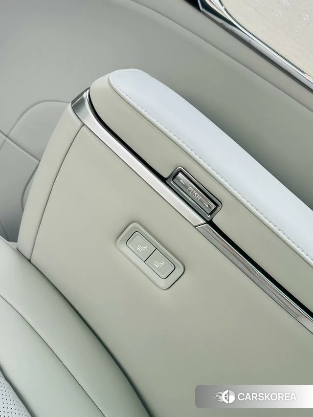 Volvo EM90 id 3968651 из Китая 36