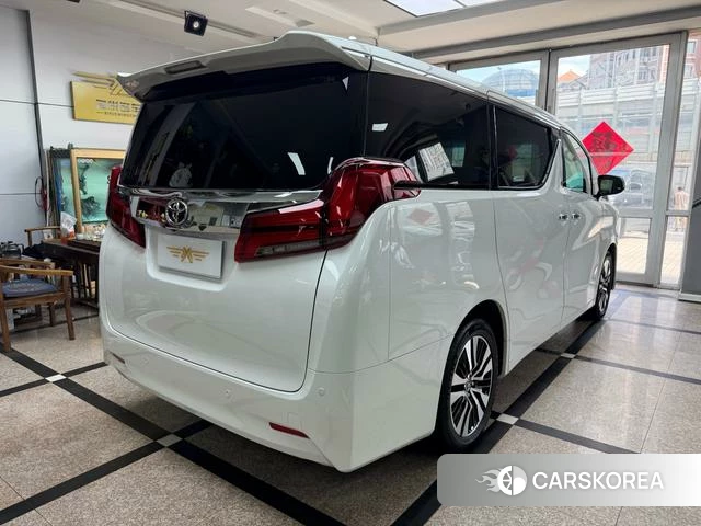Toyota Elfa id 4208968 из Китая 36