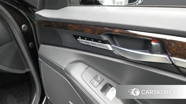 Genesis G90 id 4642658 из Кореи 36
