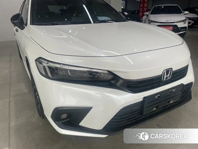 Honda Civic id 4299599 из Китая 37