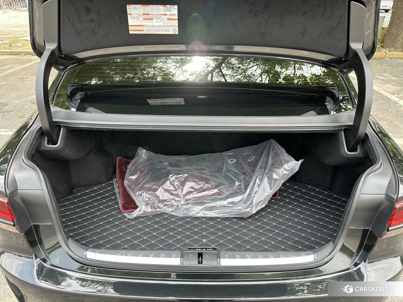 Lexus LS id 4420304 из Китая 37