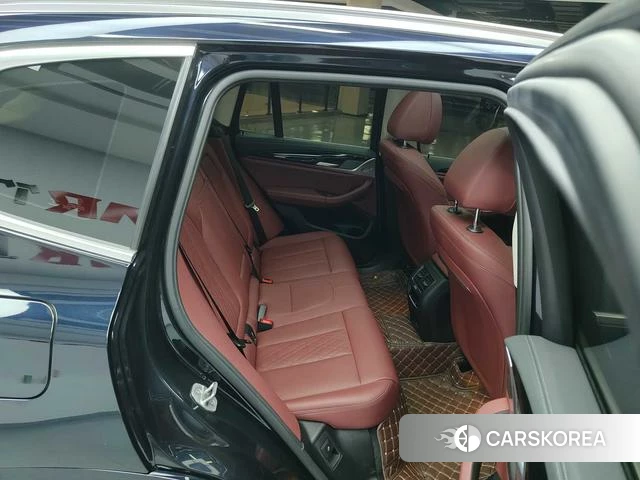 BMW X3 id 4328475 из Китая 37