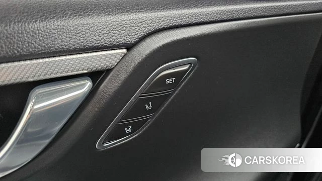 Hyundai The New Grandeur IG Hybrid id 4309135 из Кореи 37