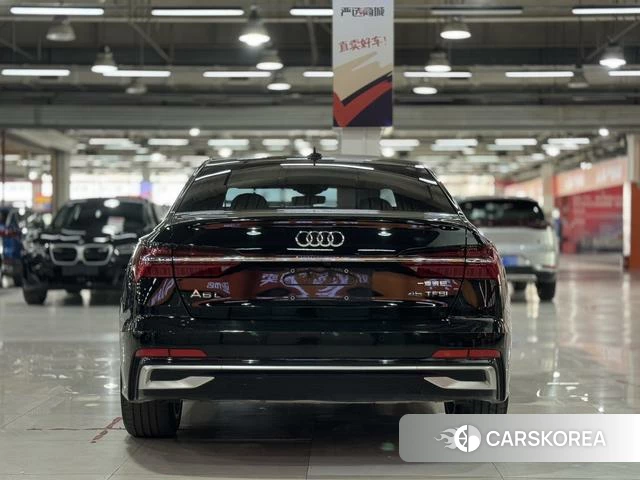 Audi A6L id 4313766 из Китая 37