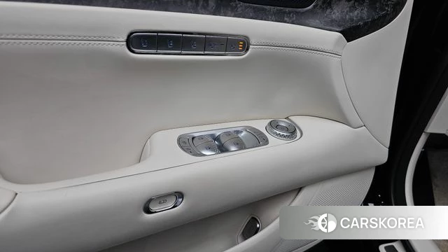 Genesis G90 (RS4) id 4793302 из Кореи 37