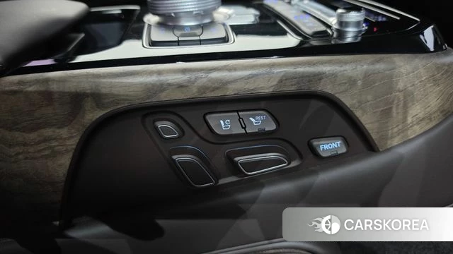 Genesis G90 id 4872992 из Кореи 37