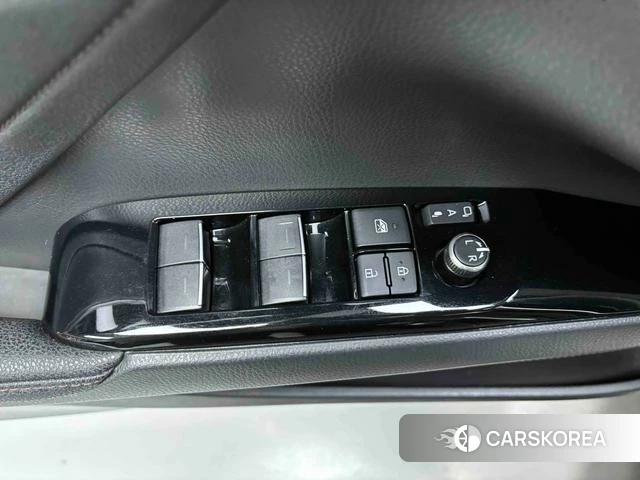 Toyota Camry id 4261116 из Китая 37