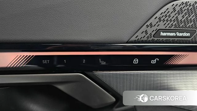 BMW 5 Series (G60) id 4381175 из Кореи 37