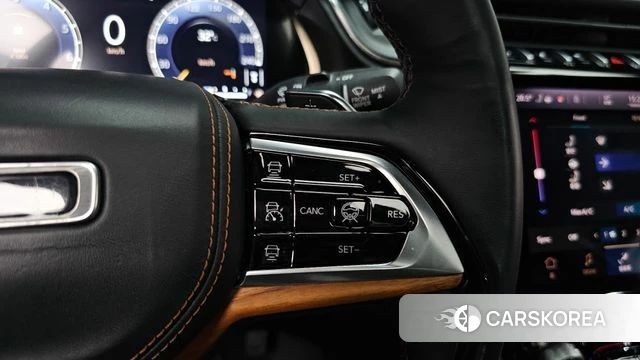 Jeep Grand Cherokee (WL) id 4855061 из Кореи 37