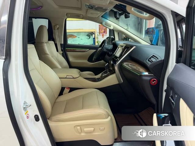 Toyota Elfa id 4208968 из Китая 37