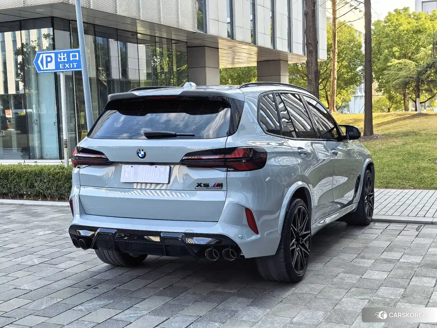 BMW X5 M id 4599601 из Китая 37